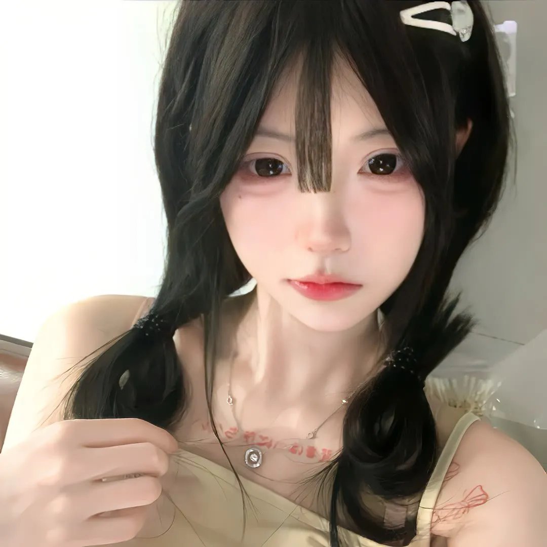 山村姐妹